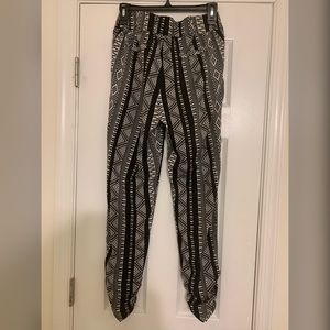Women’s Pants
